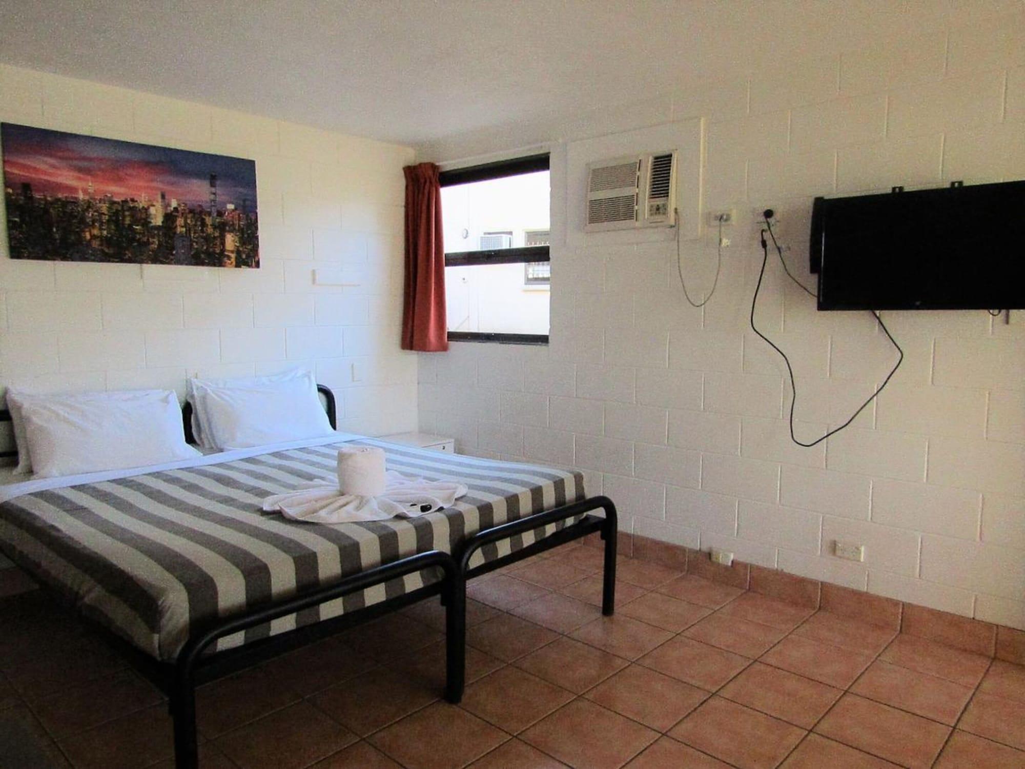 Nomads Airlie Beach (Adults Only) Экстерьер фото
