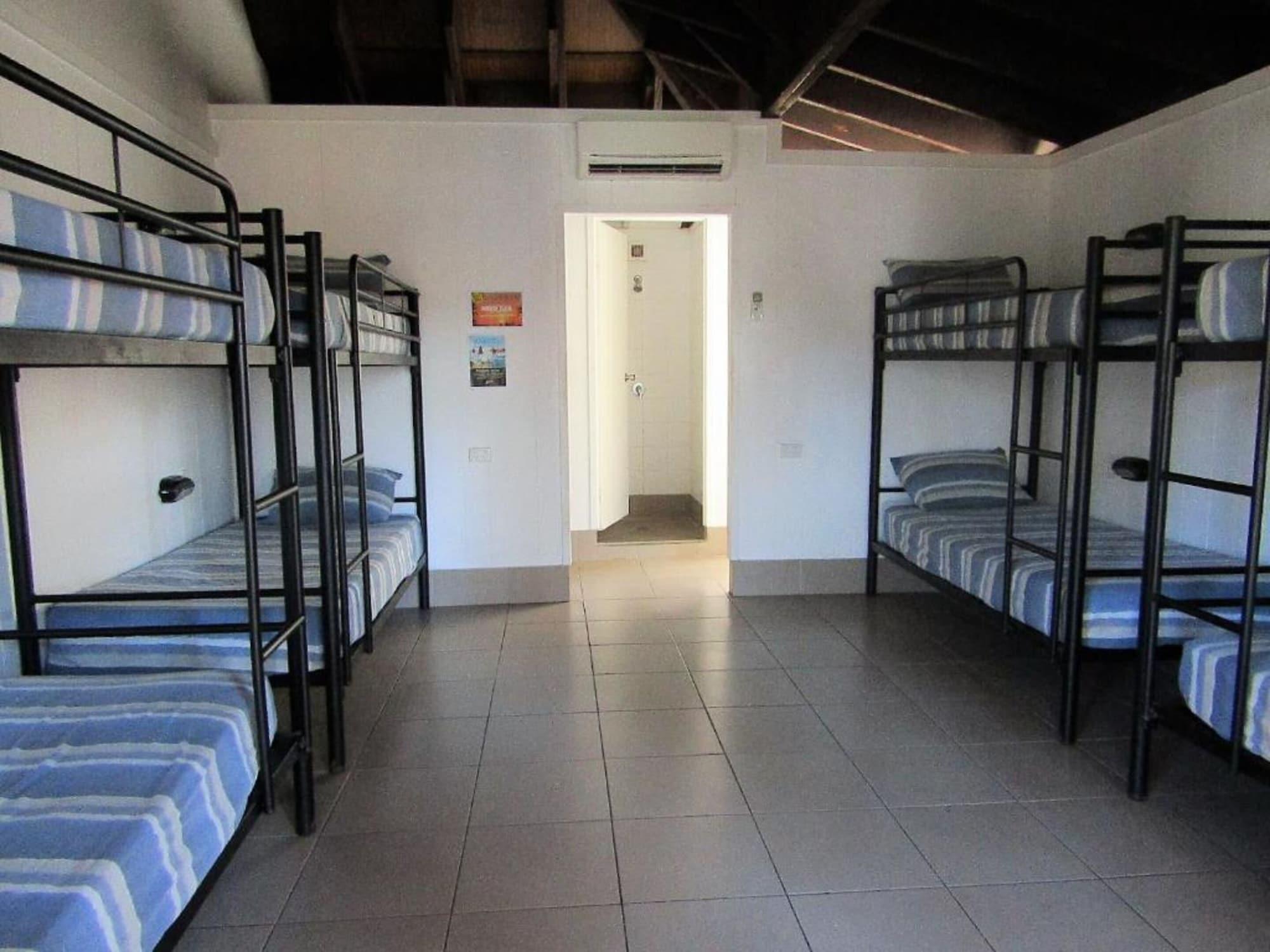 Nomads Airlie Beach (Adults Only) Экстерьер фото