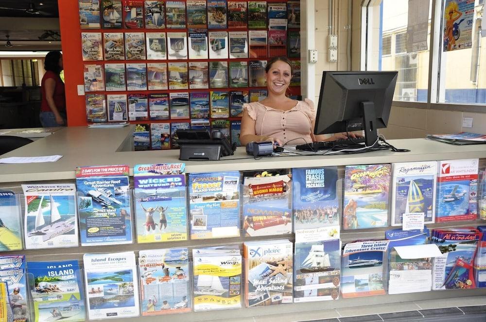 Nomads Airlie Beach (Adults Only) Экстерьер фото