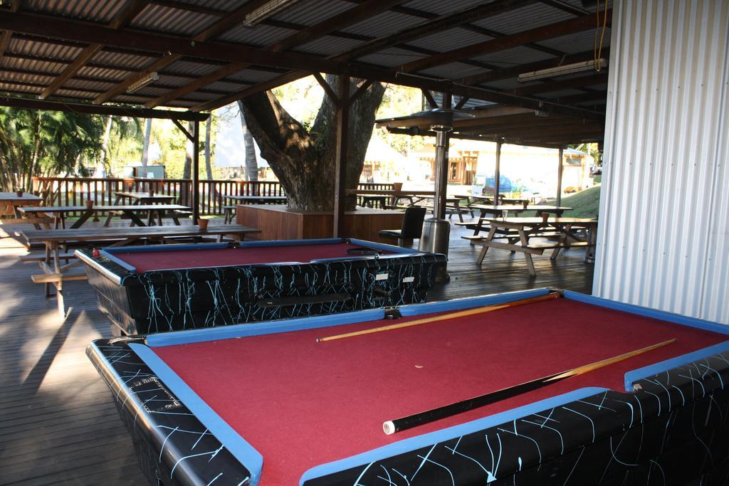 Nomads Airlie Beach (Adults Only) Экстерьер фото