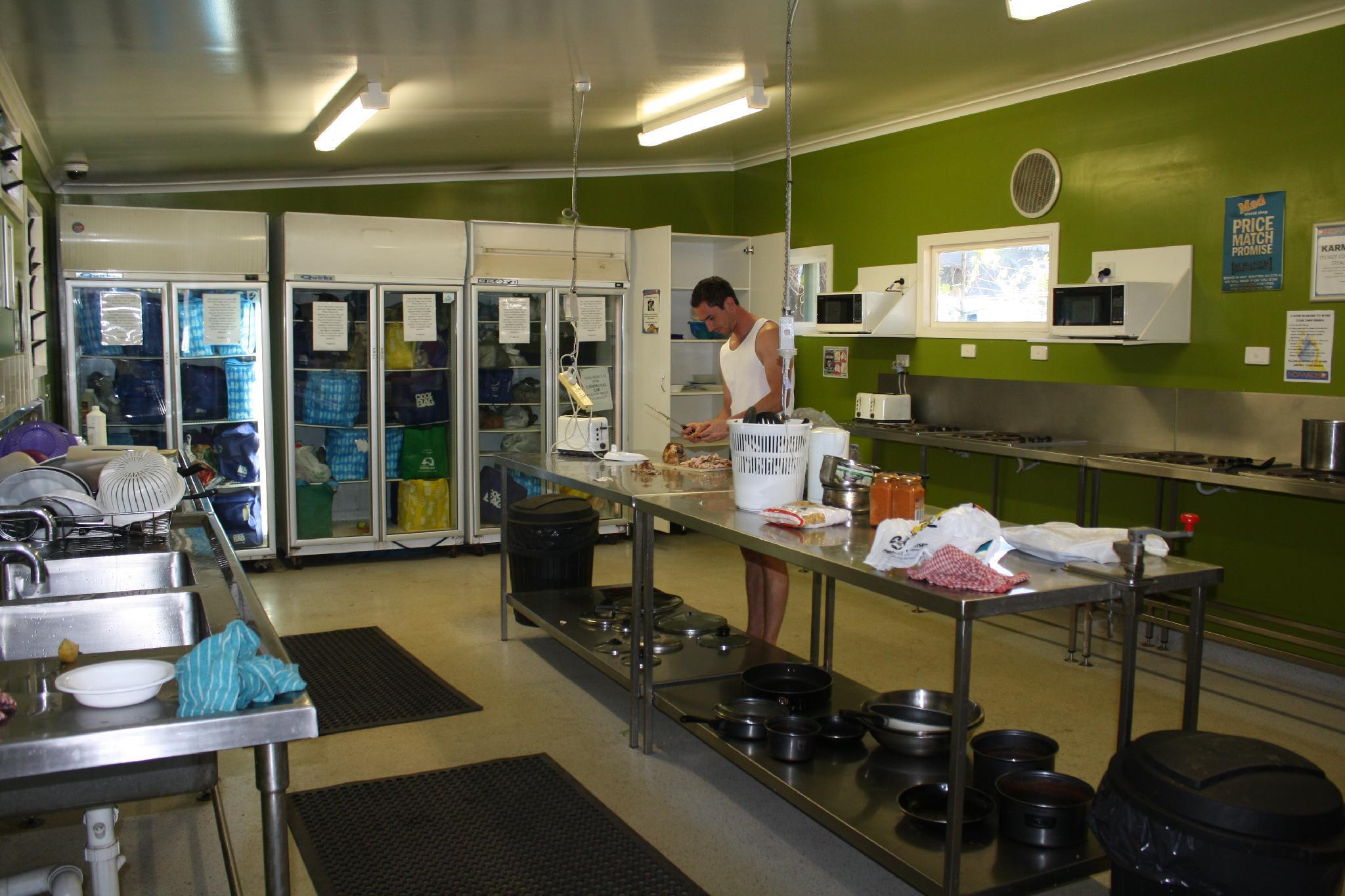 Nomads Airlie Beach (Adults Only) Экстерьер фото