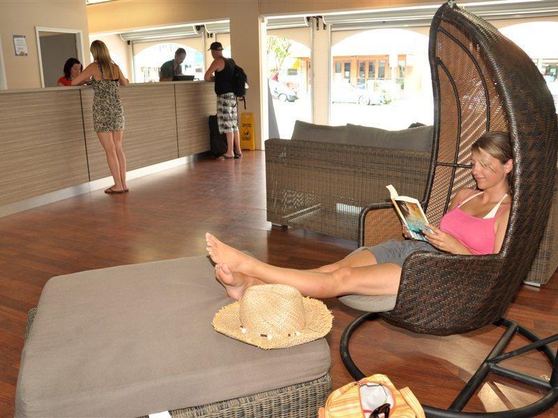 Nomads Airlie Beach (Adults Only) Экстерьер фото