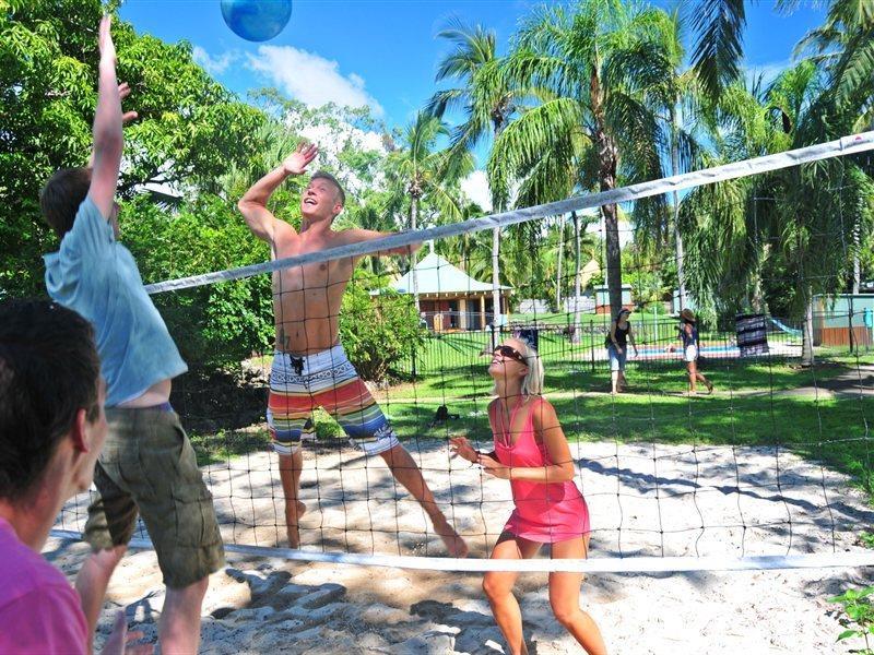 Nomads Airlie Beach (Adults Only) Экстерьер фото
